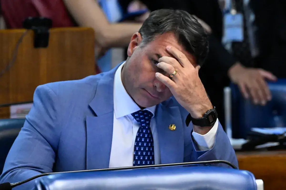 A eleição sitiada: quando vencer não basta
