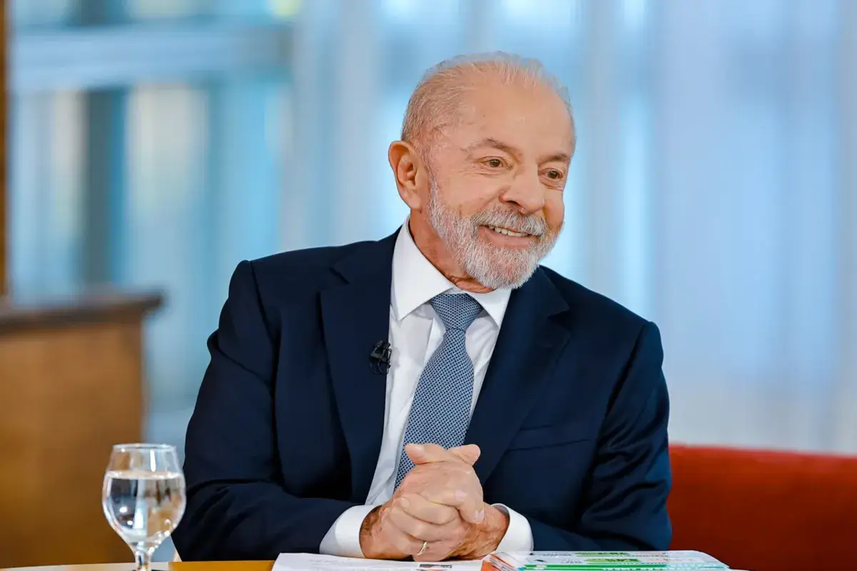 Eu voto em político democrata para fazer política